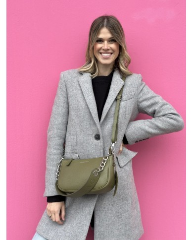 pupetta ai 25 olive tree